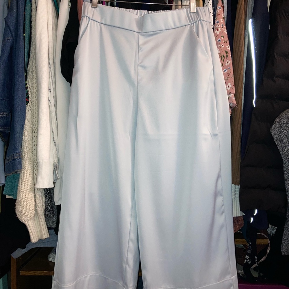 Zara Flowy light blue bottoms size:large